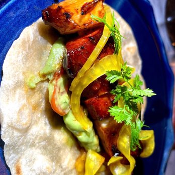 Mirate - Octopus taco, I wasn't expecting the sweetness in the flavors but it was good. Solely unique. Not super chewy, consistency was just right. - Mexican Near Me - Los Angeles, California