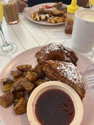 BAE Brunch Club by null