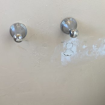Budget Inn - Supposed to be a toilet paper holder - Hotels Near Me - San Luis Obispo, California Budget Inn - Supposed to be a toilet paper holder - Hotels Near Me - San Luis Obispo, California