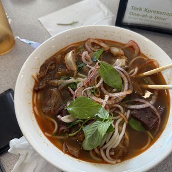 Phuong Nam Restaurant - Vietnamese Near Me - Garland, Texas
