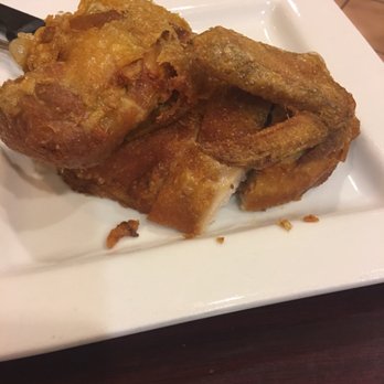 Max's Restaurant - Glendale - Their specialty fried chicken - Filipino Near Me - Glendale, California