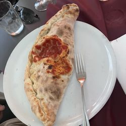 Francesco - Calzone was flavorful and a good portion !