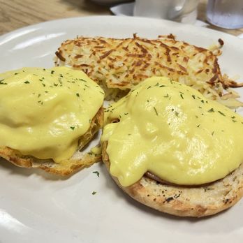 Arnie’s Cafe - Eggs Benedict - Breakfast & Brunch Near Me - Reno, Nevada Arnie’s Cafe - Eggs Benedict - Breakfast & Brunch Near Me - Reno, Nevada