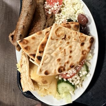 Esquire Restaurant - Greek Near Me - Toronto, Ontario
