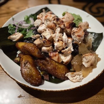 Casi Cielo - Pollo al Carbón Bowl. - Cocktail Bars Near Me - Atlanta, Georgia