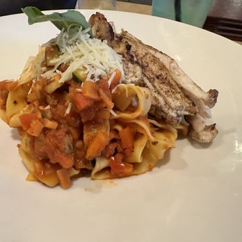 Renaissance Chicago O'Hare Suites Hotel - Pappardelle pasta with chicken added on - Hotels Near Me - Chicago, Illinois