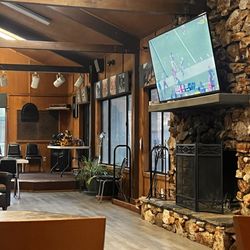 Outdoorsy Yosemite - Nice large clubhouse has a kitchen, long tables, stage and pool table.