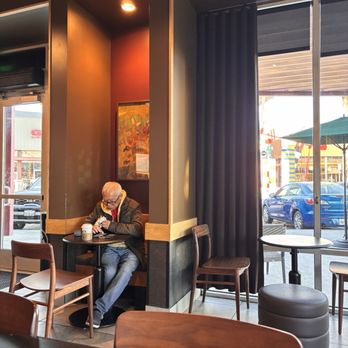 Starbucks - Coffee & Tea Near Me - Burbank, California