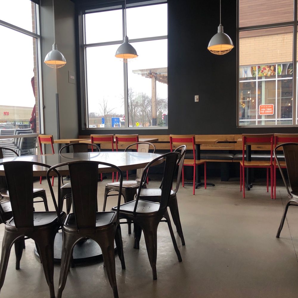 MOD Pizza - Dinning area spacious and outdoor eating area - Fast Food Near Me - Downers Grove, Illinois MOD Pizza - Dinning area spacious and outdoor eating area - Fast Food Near Me - Downers Grove, Illinois