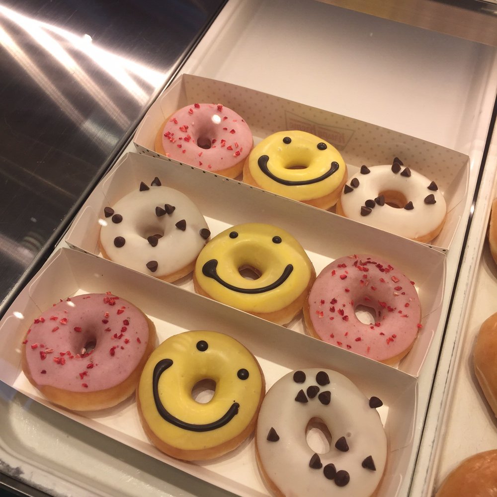 Dunkin Donuts (ダンキンドーナツ) ハイウェイサイン