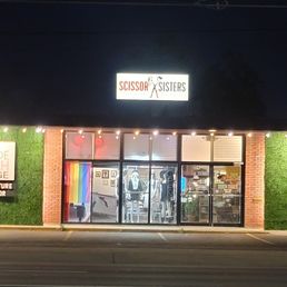 Exterior photo of Scissor Sisters Salon & Spa - Austin, Texas Exterior photo of Scissor Sisters Salon & Spa - Austin, Texas