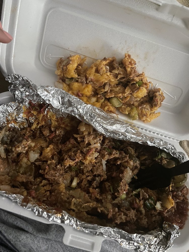 Food from Record's Barbecue