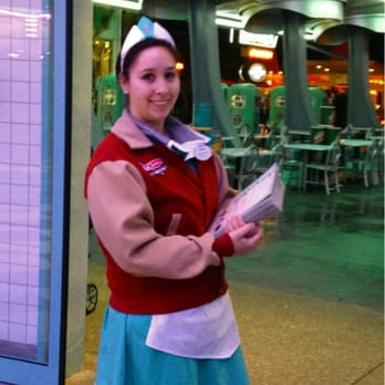 Flo's V8 Cafe - Great customer service! - Cafes Near Me - Anaheim, California