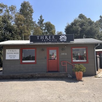 Three Fat Guys Wines - Entrance - Wine Bars Near Me - Sonoma, California Three Fat Guys Wines - Entrance - Wine Bars Near Me - Sonoma, California