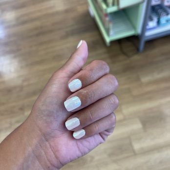 Nails 19 - Nail Salons Near Me - Roseville, California
