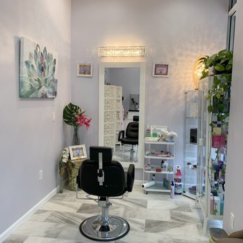 Ricky's Eyebrows - Threading Services Near Me - Plainview, New York