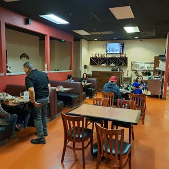 Via Roma Pizzeria - Inside the restaurant - Yay, the owner Henry is here! - Italian Near Me - Lincoln, California Via Roma Pizzeria - Inside the restaurant - Yay, the owner Henry is here! - Italian Near Me - Lincoln, California