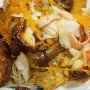 Mulan's - Buffet plate - Chinese Near Me - Russellville, Arkansas