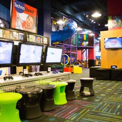 Kids Quest at Mohegan Sun Casino - This play event features multiple screens and seating where can kids play independently or engage in a team effort with a new friend.