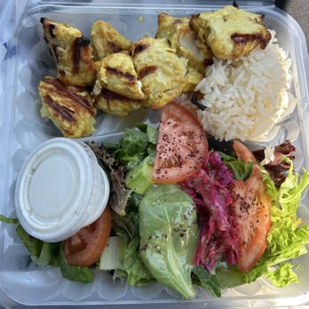 Hummus Mediterranean Kitchen - Mediterranean Near Me - San Mateo, California