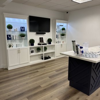 GREY AESTHETICS - Updated August 2024 - 77 Photos & 22 Reviews - 4001 ...