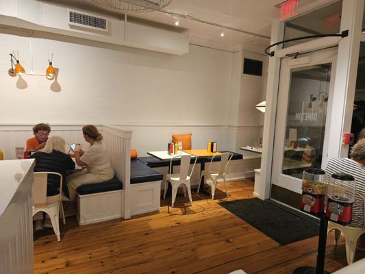 LT Burger Sag Harbor by null