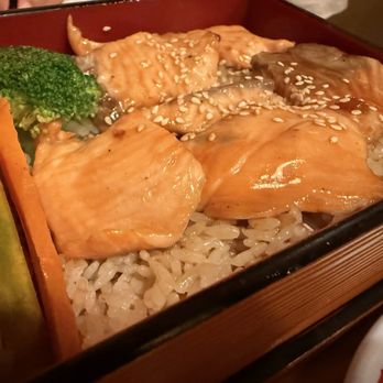 Kinzuu Izakaya - Teriyaki salmon bowl - Izakaya Near Me - Las Vegas, Nevada Kinzuu Izakaya - Teriyaki salmon bowl - Izakaya Near Me - Las Vegas, Nevada