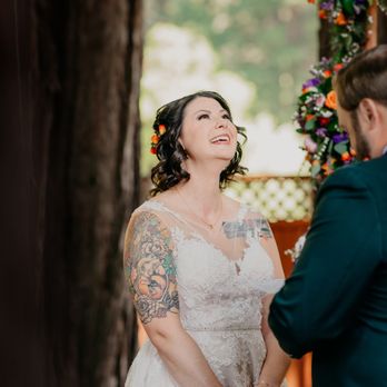 Royce Dove Photography - Wedding photo in Felton, CA taken by Blurred Line Photography - Event Photography Near Me Royce Dove Photography - Wedding photo in Felton, CA taken by Blurred Line Photography - Event Photography Near Me