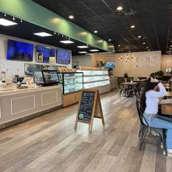 Banh Mi Factory - Inside - Bakeries Near Me - Tampa, Florida