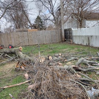 B & T Contracting - Fences & Gates Near Me