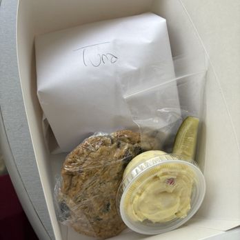 Aspen Mills Bakery - Newporter Lunchbox Online - Bakeries Near Me - La Quinta, California Aspen Mills Bakery - Newporter Lunchbox Online - Bakeries Near Me - La Quinta, California