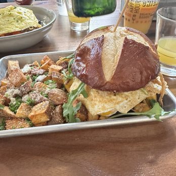 Broken Barrel Bar - Hangover Breakfast Sandwich - Sports Bars Near Me - Chicago, Illinois
