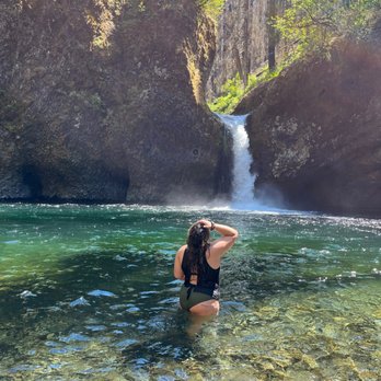 Eagle Creek Trail - Hiking Near Me - Bonneville, Oregon
