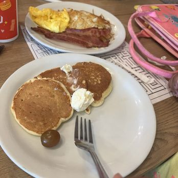 Denny's - Jr grand slam w/pancakes, eggs, bacon, and hashbrowns - Breakfast & Brunch Near Me - Laveen, Arizona Denny's - Jr grand slam w/pancakes, eggs, bacon, and hashbrowns - Breakfast & Brunch Near Me - Laveen, Arizona