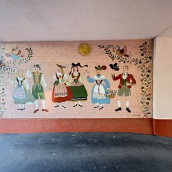 Hofsas House