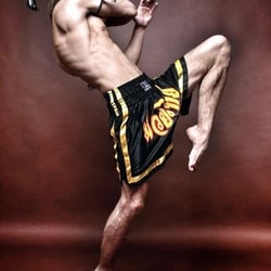 8 Venoms Muay Thai - Muay Thai knee