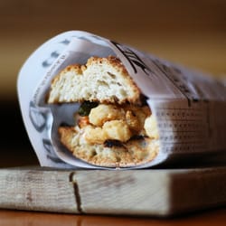 La Gabinoteca - BOCATA de calamares.
