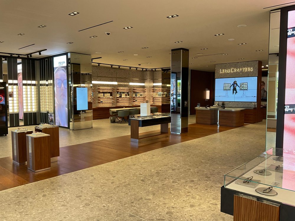 LENSCRAFTERS Updated August 2024 435 21st St Spc 7, Vero Beach