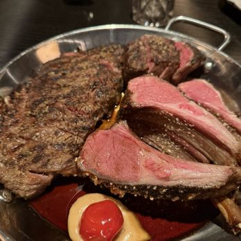 The Committee Chophouse - Delmonico ribeye, rack of lamb, filet - Cocktail Bars Near Me - Omaha, Nebraska The Committee Chophouse - Delmonico ribeye, rack of lamb, filet - Cocktail Bars Near Me - Omaha, Nebraska