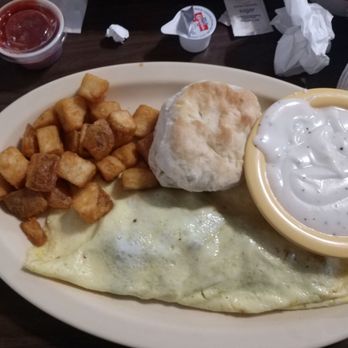 Shady Oaks Restaurant - American Near Me - Broken Bow, Oklahoma