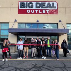Big Deal Outlet - Grand Opening!