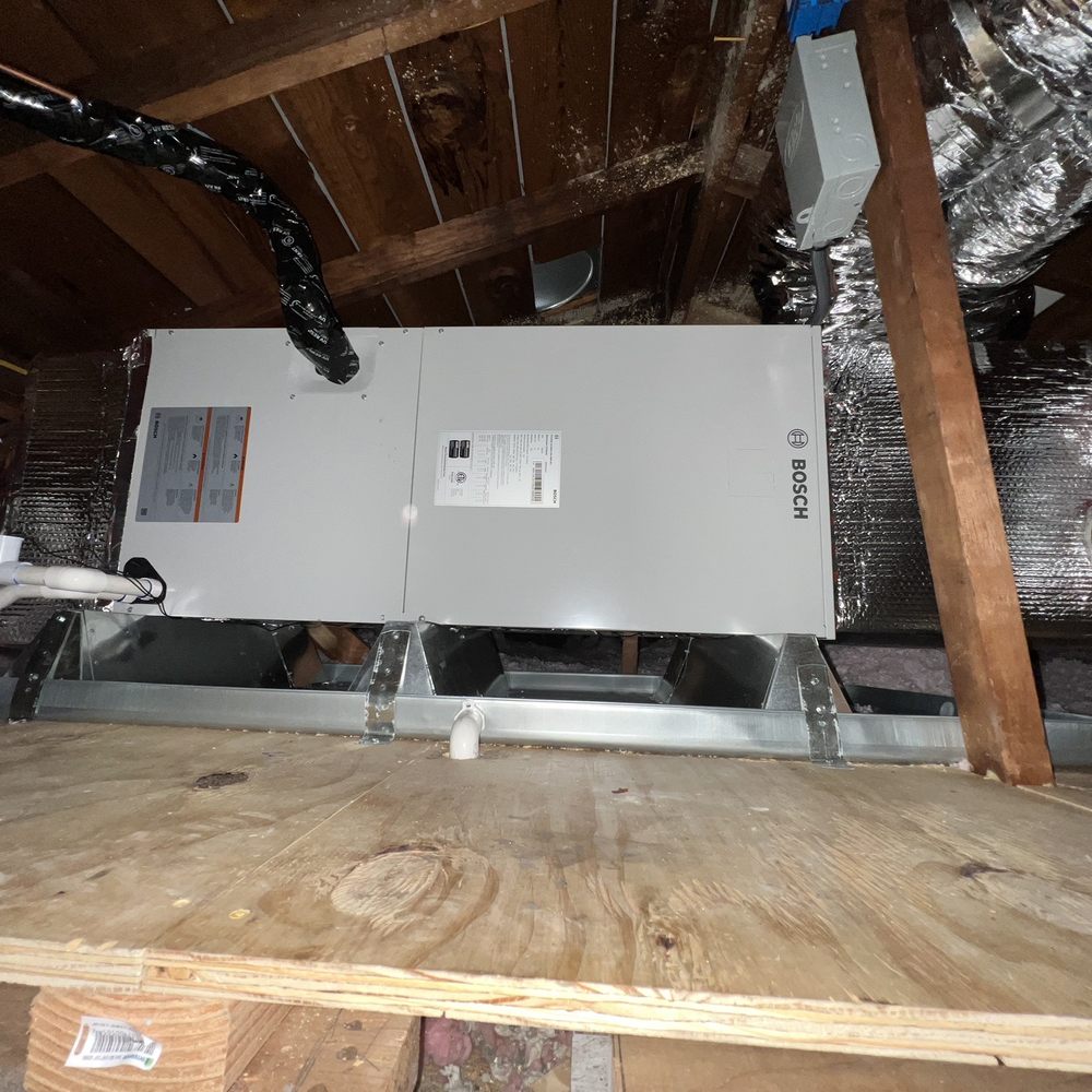 Air Flow Bros - Just for shits and giggles another photo of the attic space so clean - Heating & Air Conditioning/HVAC Near Me - Whittier, California Air Flow Bros - Just for shits and giggles another photo of the attic space so clean - Heating & Air Conditioning/HVAC Near Me - Whittier, California