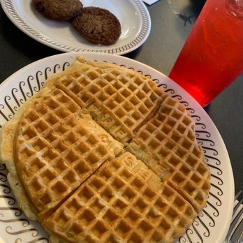 Waffle House - Waffle and sausage - Breakfast & Brunch Near Me - Atlanta, Georgia Waffle House - Waffle and sausage - Breakfast & Brunch Near Me - Atlanta, Georgia