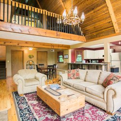 Crockett's Run - Interior of Crockett's Lodge at Crockett's Run.