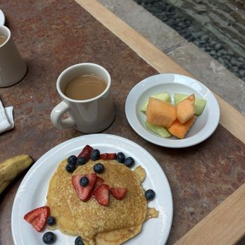 Embassy Suites by Hilton Albuquerque - Hotels Near Me - Albuquerque, New Mexico Embassy Suites by Hilton Albuquerque - Hotels Near Me - Albuquerque, New Mexico