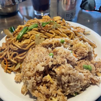 Great China Restaurant - Chicken chow mein with fried rice. - Chinese Near Me - Kirkland, Washington
