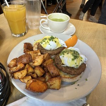 Trident Booksellers & Café - Eggs Benny, Your Way* - Bookstores Near Me - Boston, Massachusetts