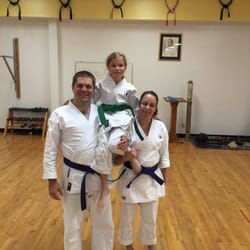 Supreme Martial Arts Knightdale - Families that kick together stick together!