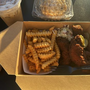 Cravings Hot Chicken - Chicken Shop Near Me - Bellflower, California Cravings Hot Chicken - Chicken Shop Near Me - Bellflower, California
