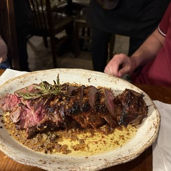 Carlo's Restaurant - Italian Near Me - Yonkers, New York